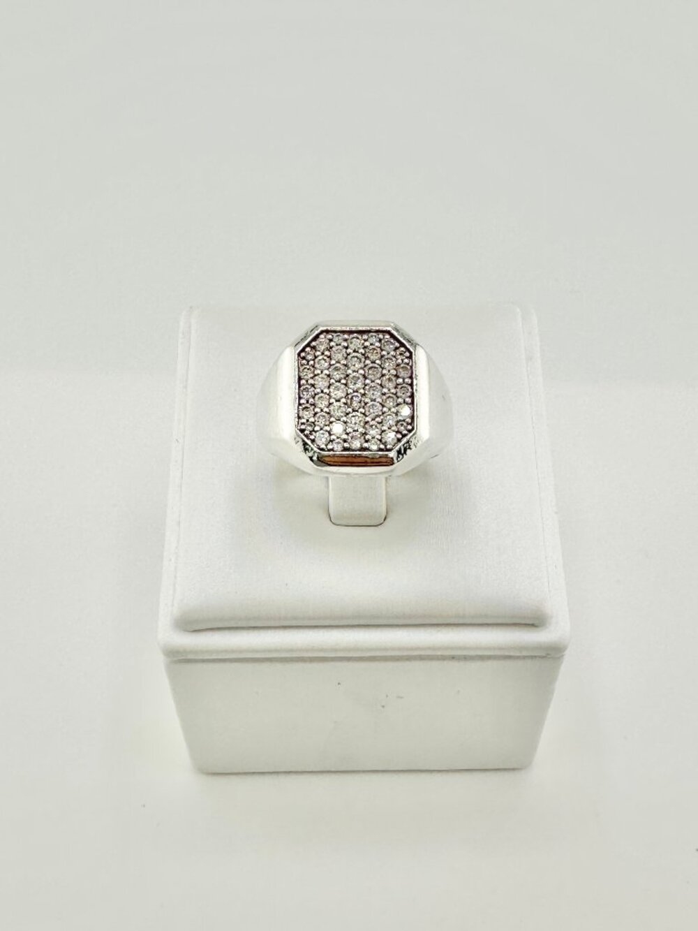 David Yurman Streamline Signet Ring w/ Pavé White Diamonds - Size 8
